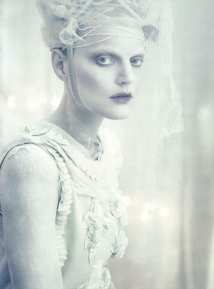 Paolo Roversi: Polaroids