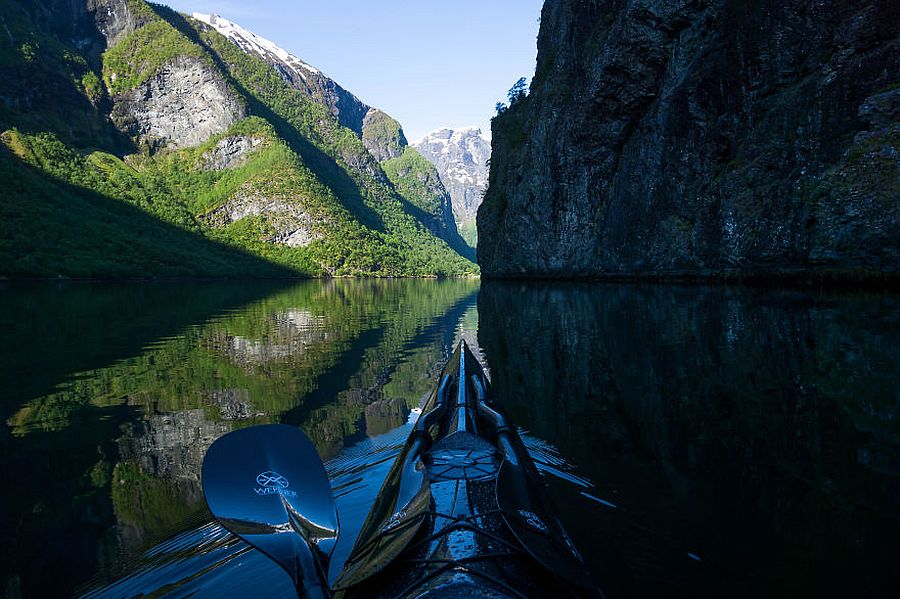 tomasz-furmanek-the-fjords-of-norway-from-the-kayak-seat-01