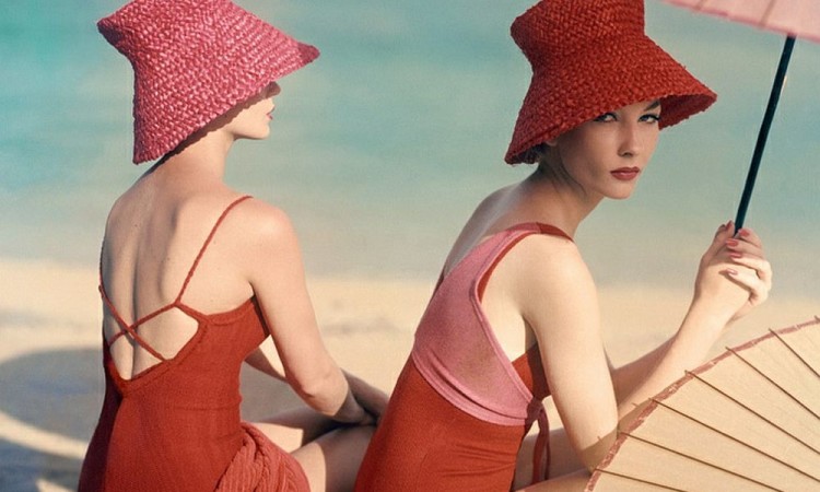 Luxury Sunbathing captured by Vogue (1940s and 1950s)