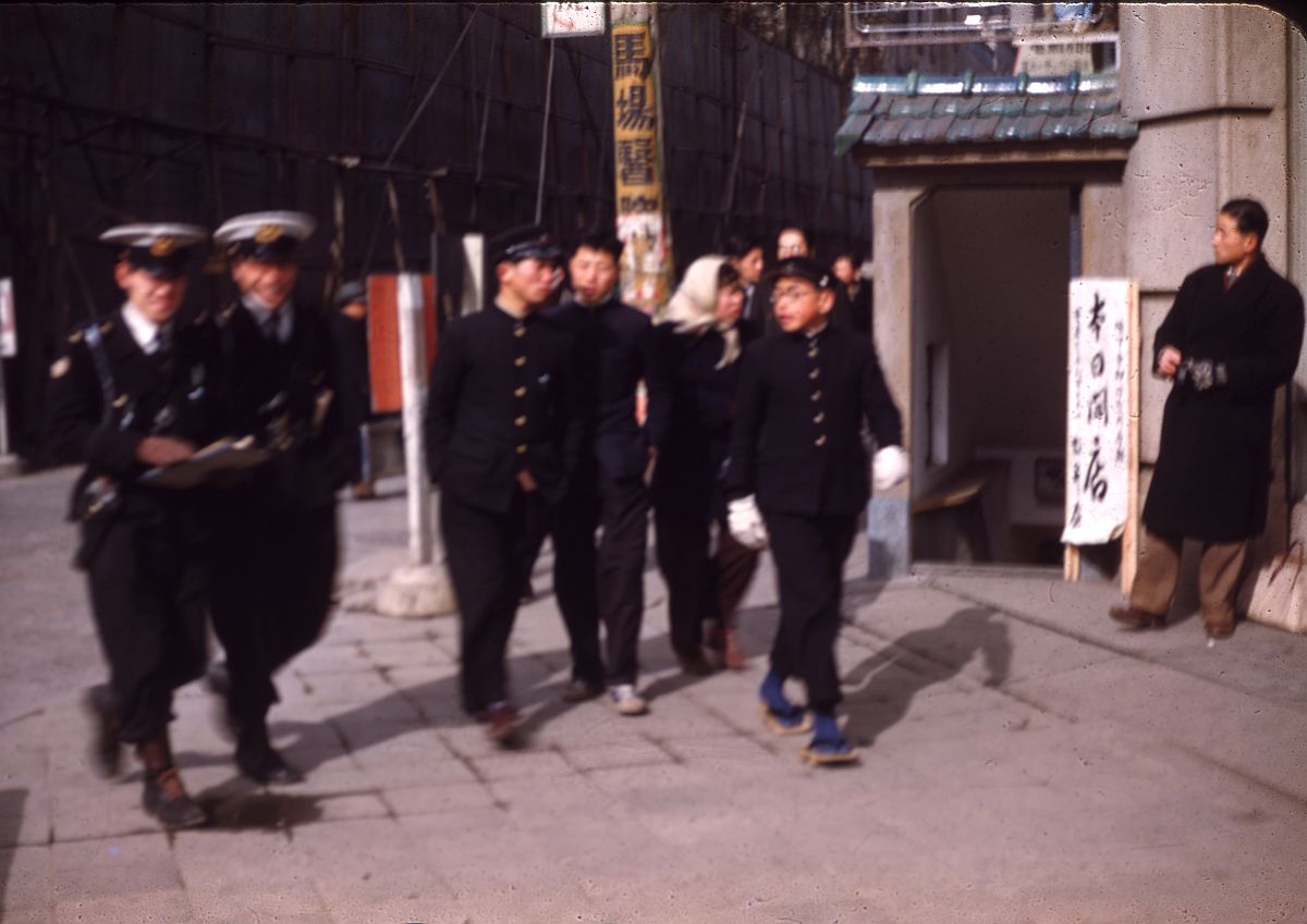 vintage-color-everyday-life-in-japan-from-1949-1951-15