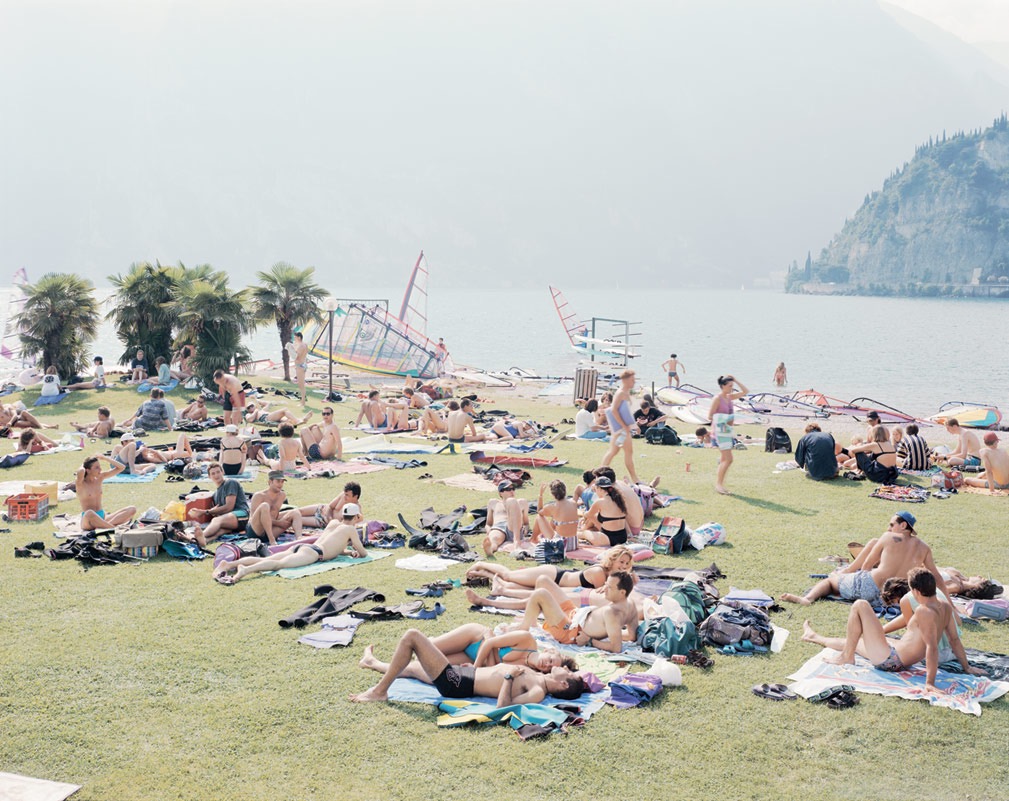 Beaches © Massimo Vitali