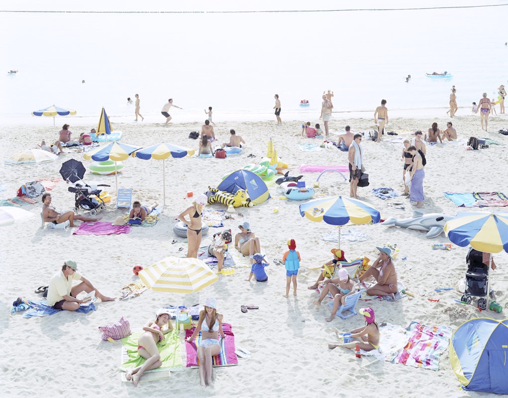 Beaches © Massimo Vitali