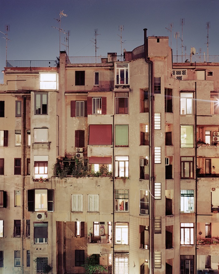 Rear Window © Jordi Huisman