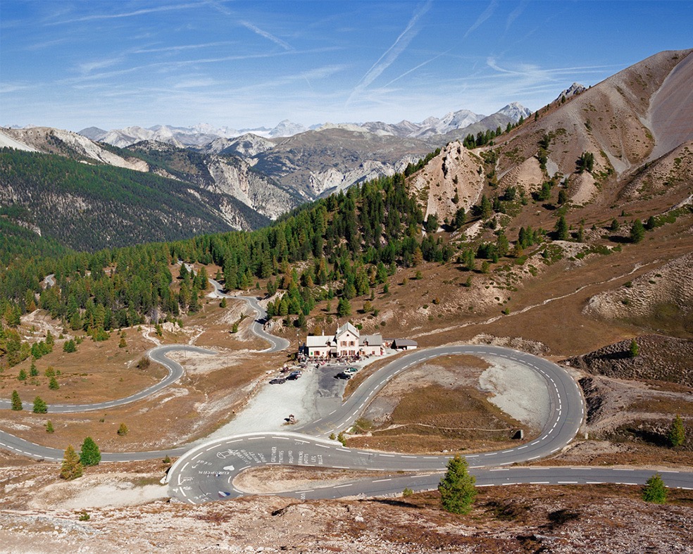 Alpine Passes © Arnaud Teicher