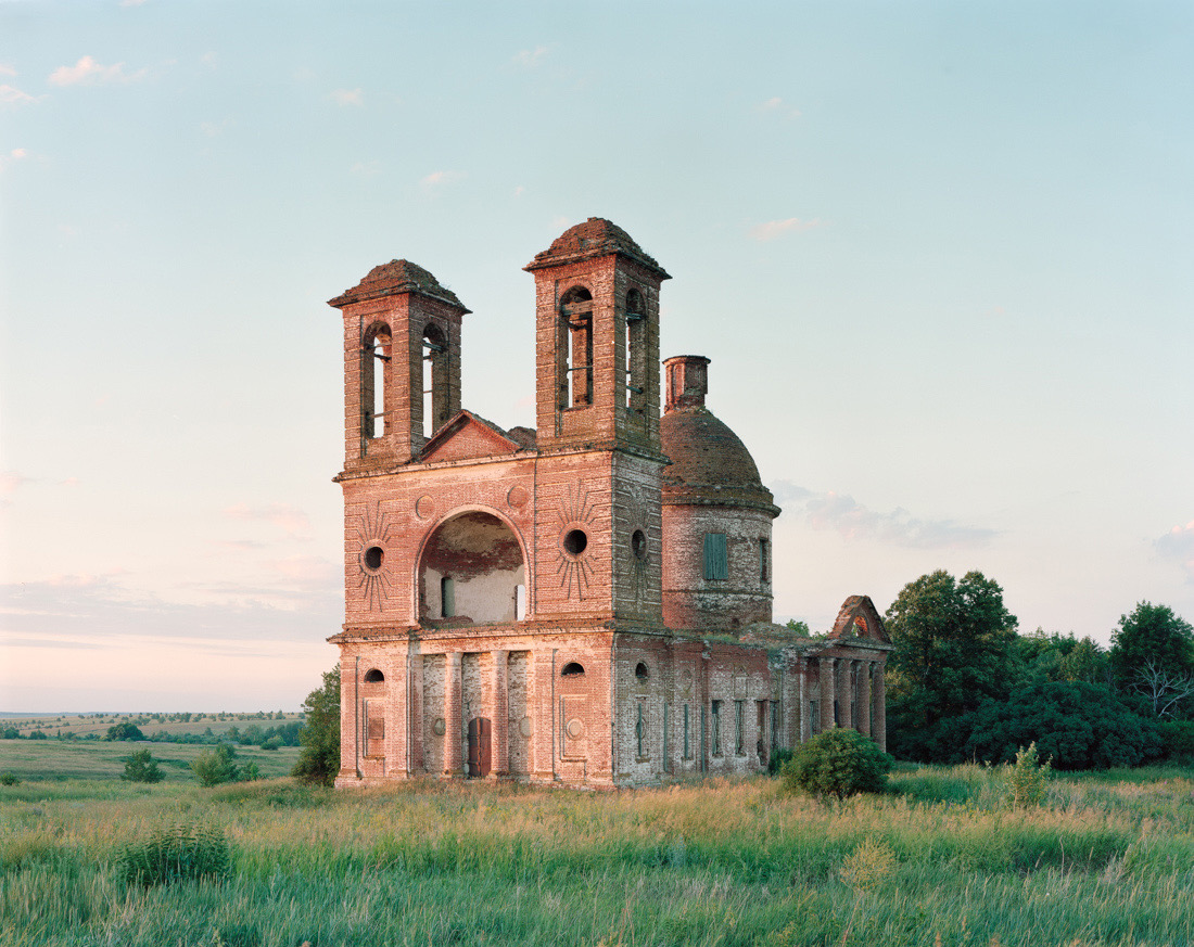 Ruins © Petr Antonov - Talent of the Year 2020 - Top 50 Finalist